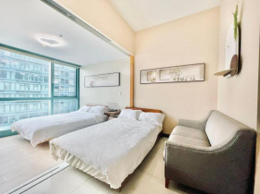 Thompson Suites - 2-beds, One Uptown Residences, 30F - XBOX & Netflix